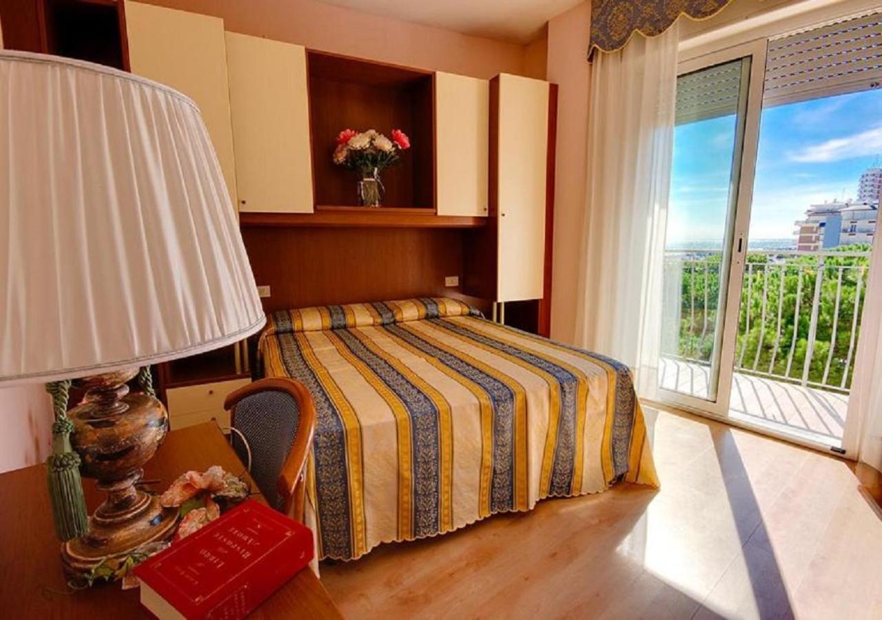 Hotel Jet Lido di Jesolo Dış mekan fotoğraf